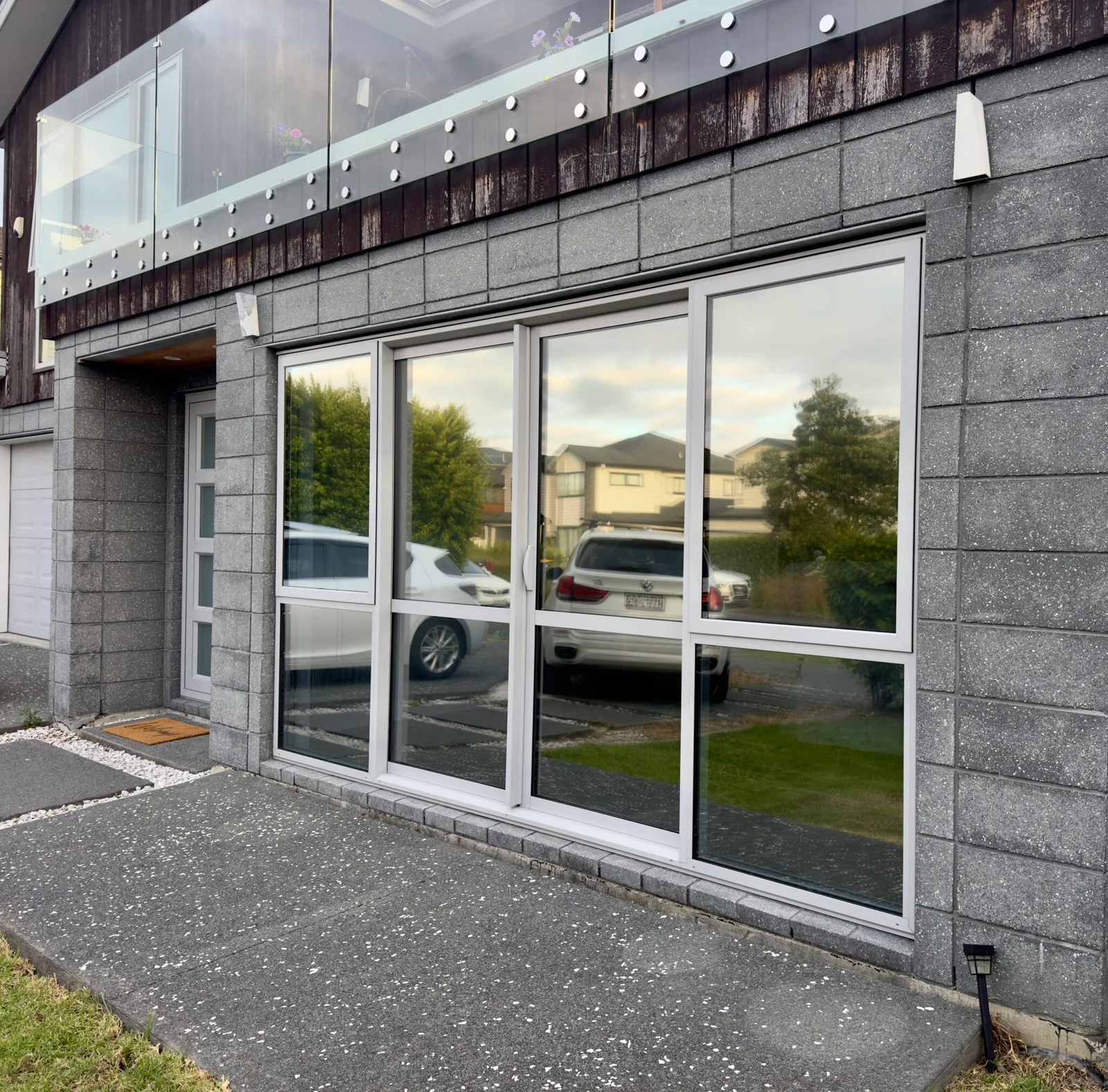 Clear view tints provide high quality house window tinting in auckland