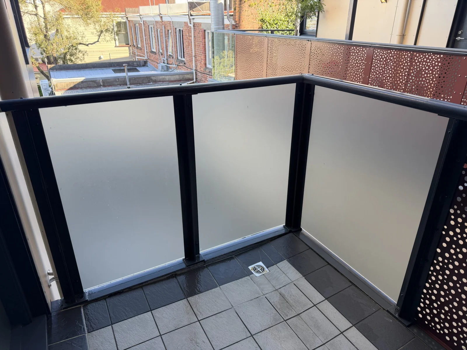 window frosting helps maintain the natural light in house