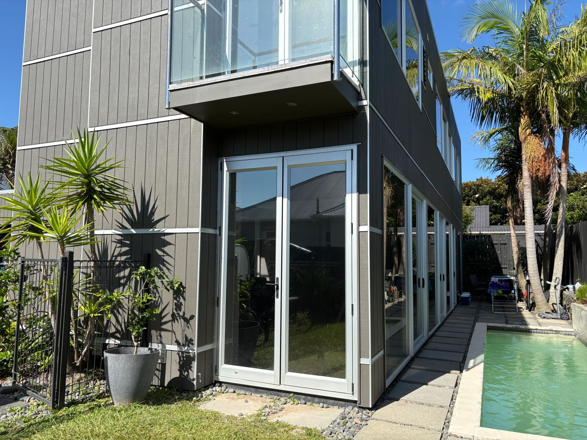 energy efficient window tinting for Riverhead homes lifestyle properties and businesses