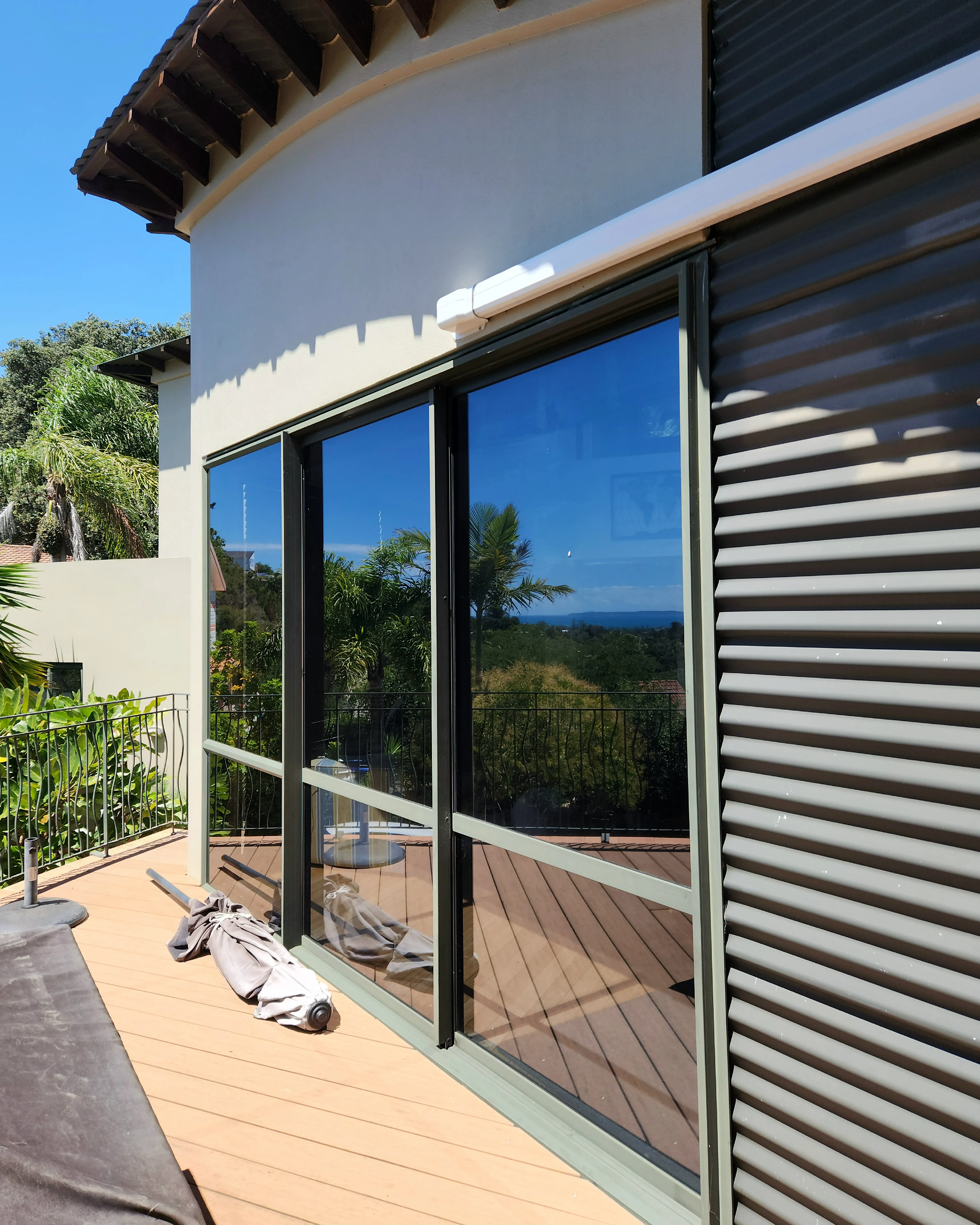 window frosting Huapai glass installation